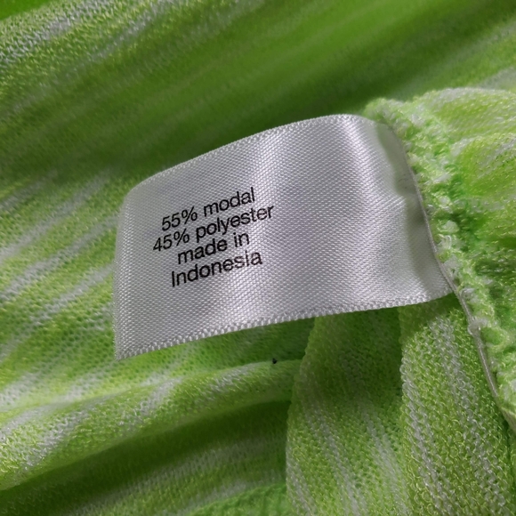 🆕️ Lane Bryant Cinched Side Long Top - Picture 2 of 7